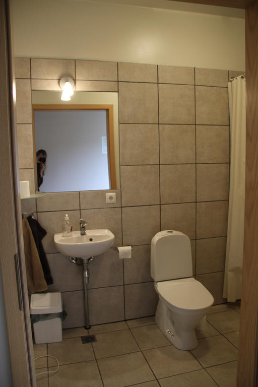 Hof i Vatnsdal Guesthouse Hof In Vatnsdalur חדר תמונה